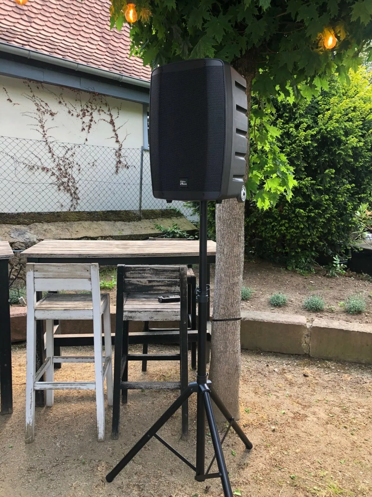 Box und Mikrofon für die freie Trauung