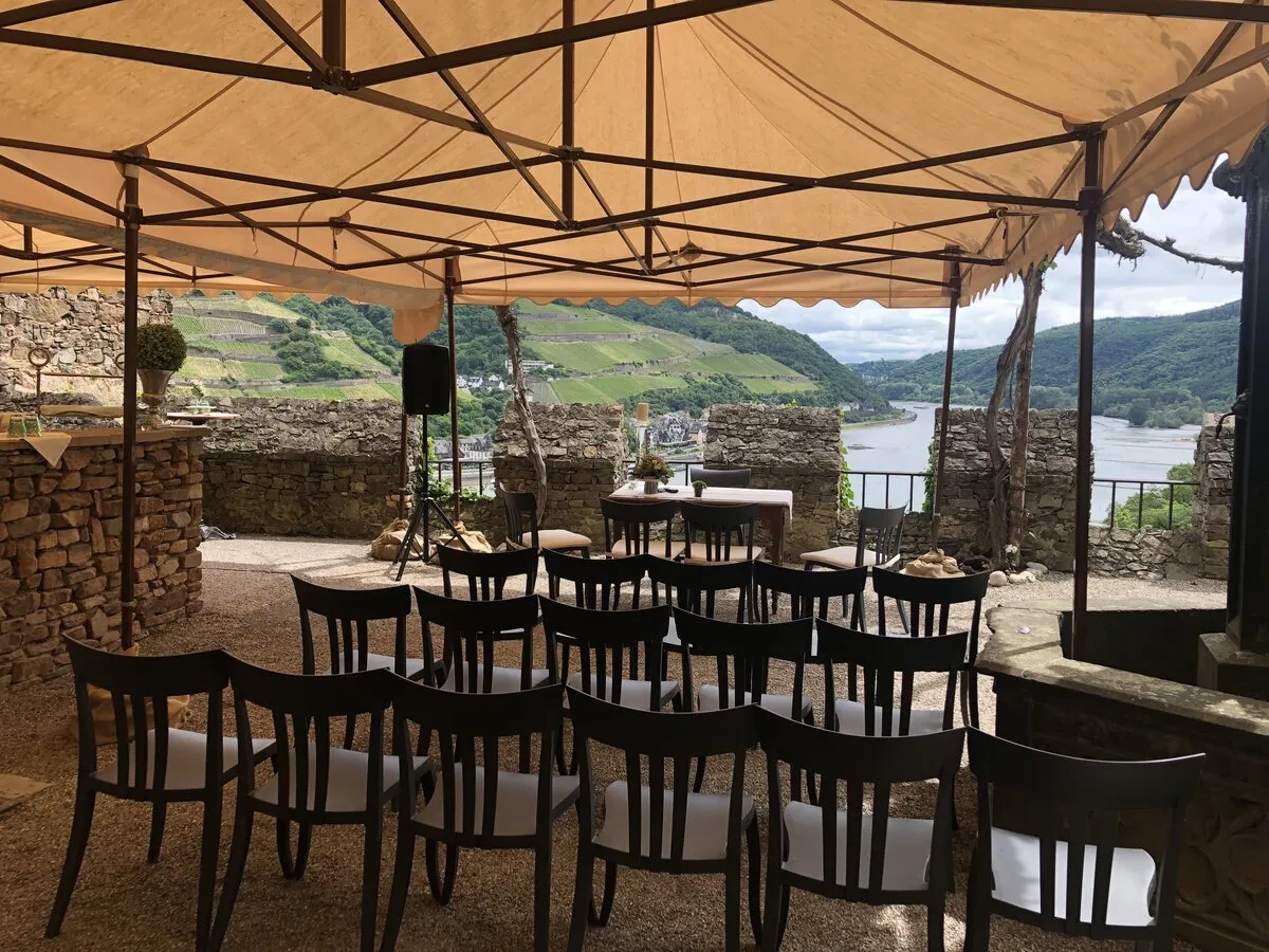 Burg Rheinstein - Hochzeitslocation - wunderschöner Ausblick