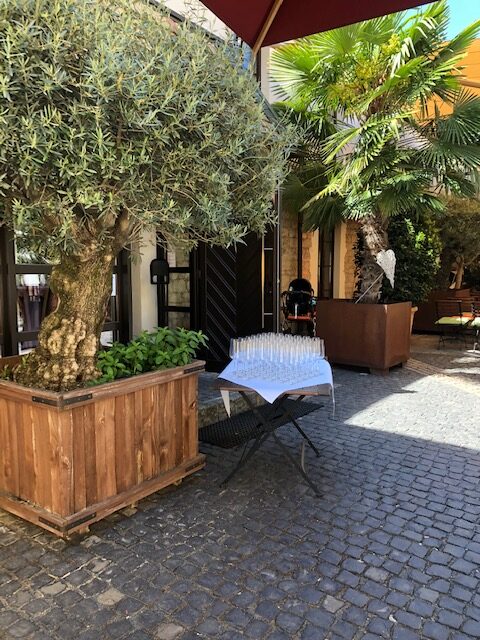 Vis a Vis Osthofen - Innenhof