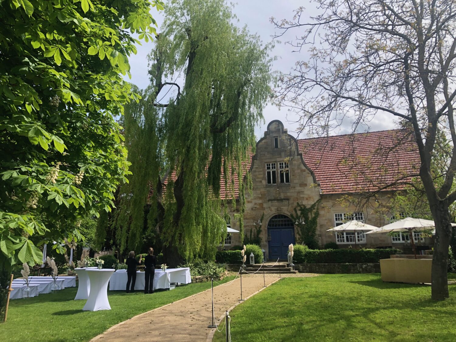 Alte Festhalle Flonheim - freie Trauung - LovelyWords